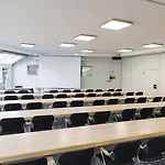 Gustav-stresemann-institut 3*