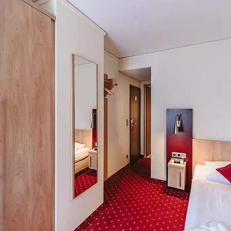 Hotel Gustav-stresemann-institut 3*