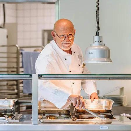 Gustav-stresemann-institut 3* 波恩