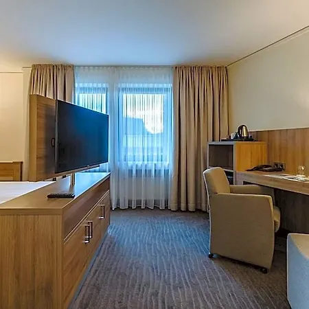 Hotel Gustav-stresemann-institut 3*