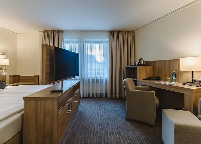 Gustav-stresemann-institut 3* بون